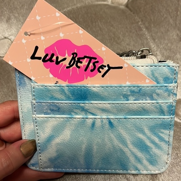 Betsey Johnson blue card wallet with zipper section for coins, new - Picture 5 of 8